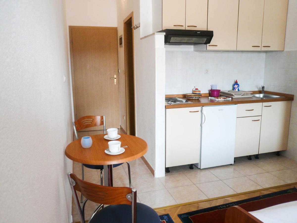 Apartments Saric Makarska Eksteriør billede